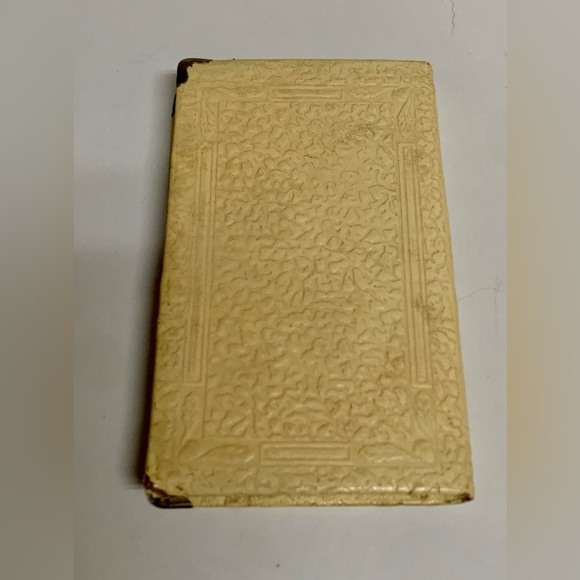 1920s Vintage Zell Baby's Book Faux Book Coin Bank - Picture 6 of 14